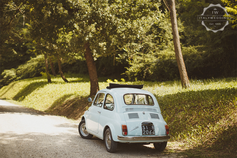 Hannah and Daniel classic fiat 500