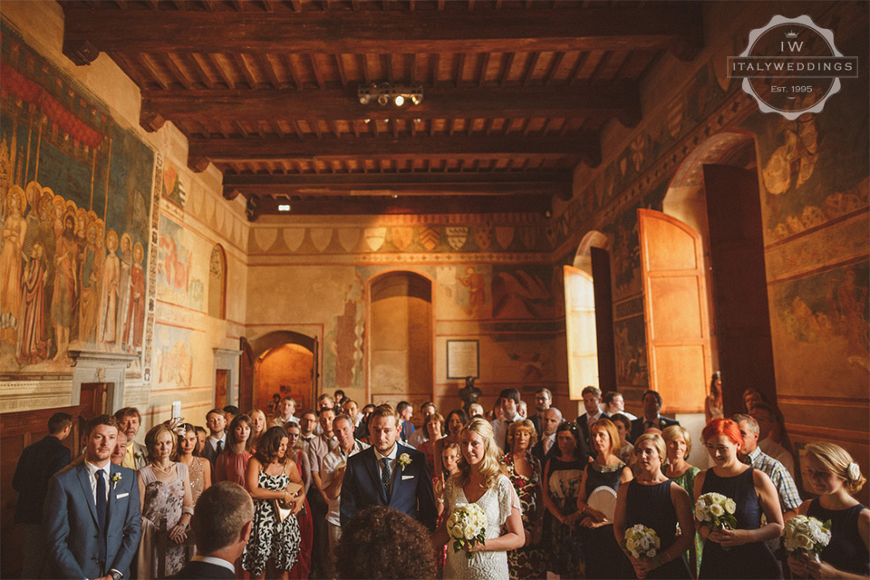 Hannah and Daniel San Gimignano wedding