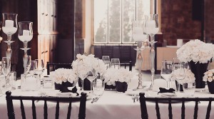 black and white wedding table