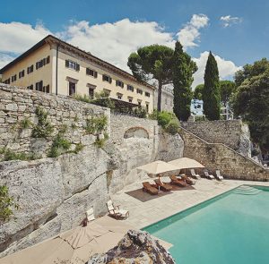 elegant wedding villa near Volterra