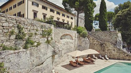 elegant wedding villa near Volterra