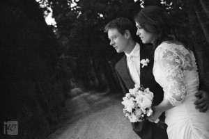 bride and groom tuscany portrait