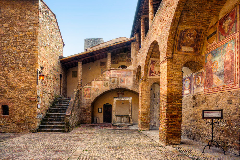 San Gimignano town hall