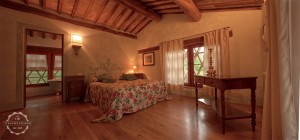 Tuscany villa bedroom