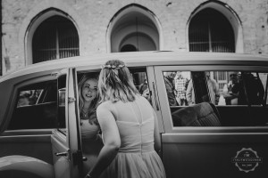 Villa wedding Tuscany bride arrive Rolls Royce town hall