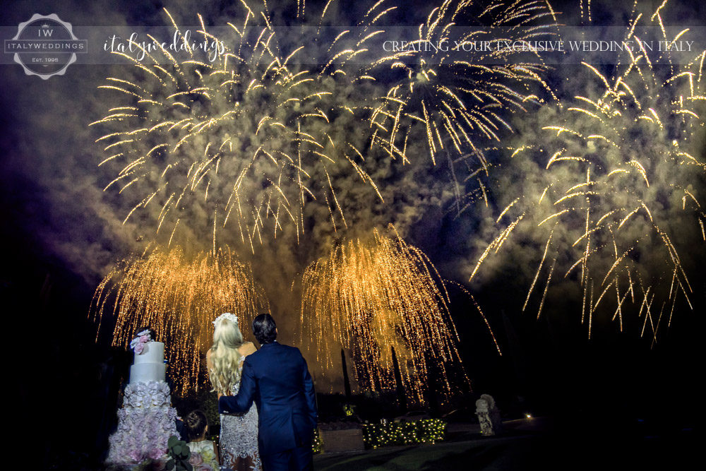 Italy wedding fireworks