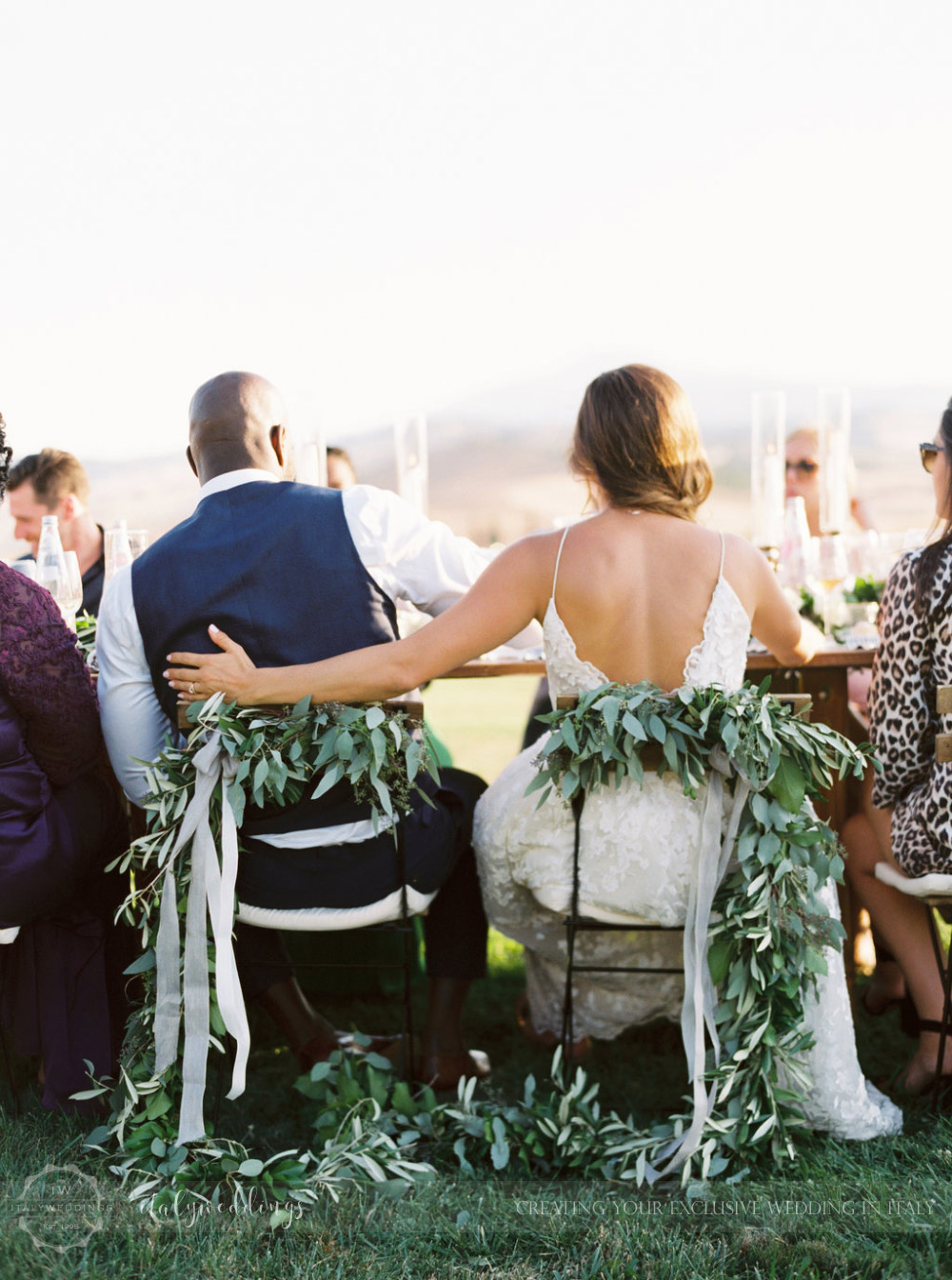 Stylish wedding Pienza Val D'Orcia dinner table