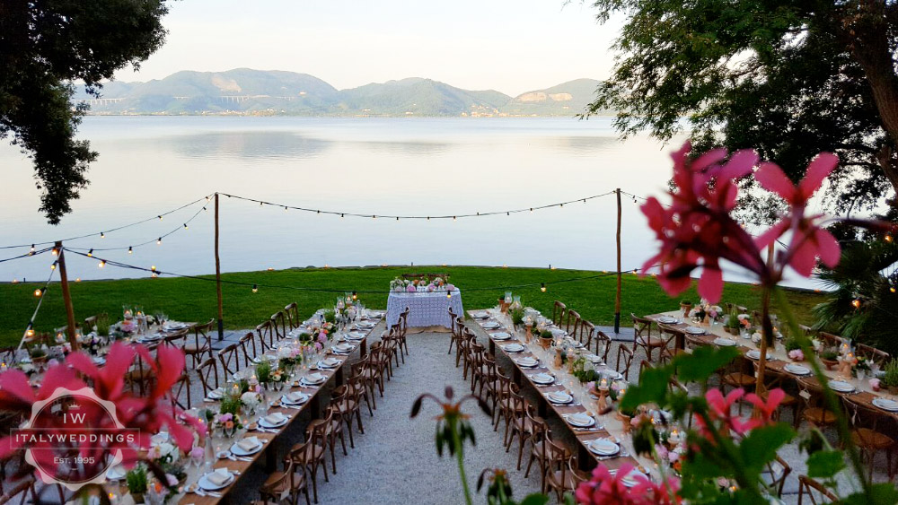 Tuscany villa on lake wedding venue
