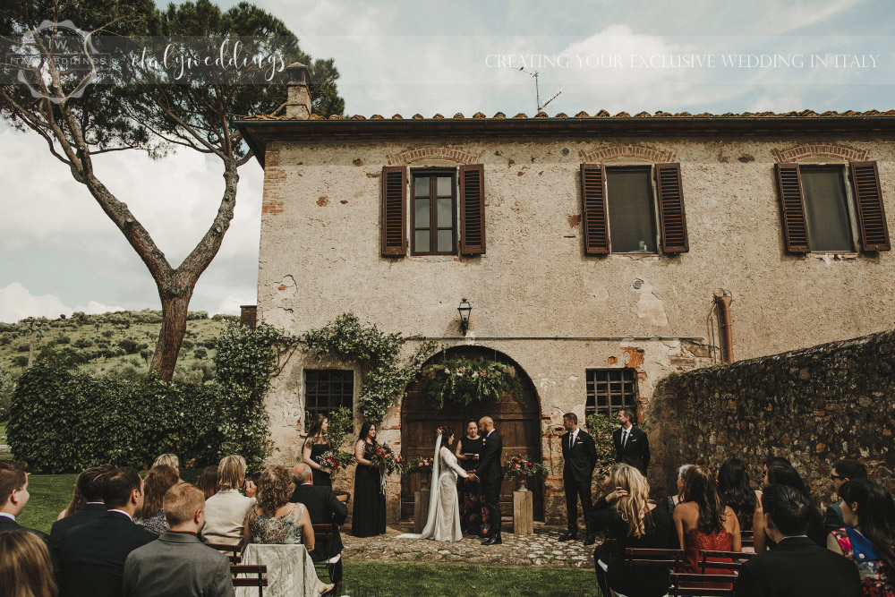 intimate wedding blessing in the Maremma Tuscany