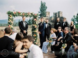 gold and green details for wedding at Castello di Vincigliata