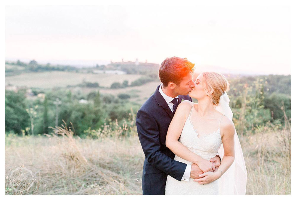 A stunning San Gimignano wedding and Italian wedding party at Stomennano Tuscany