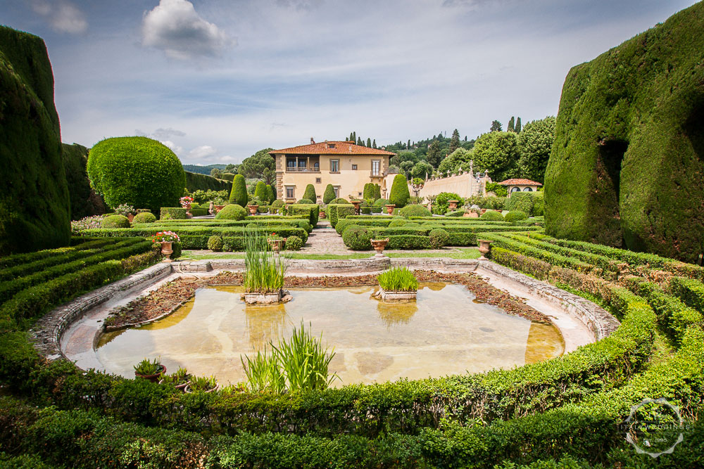 Villa Gamberaia luxury event location Florence