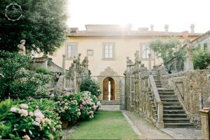 Villa Gamberaia luxury event location Florence