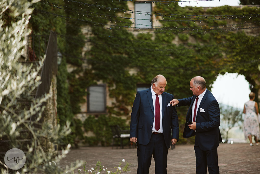 Country rustic wedding in Montone Umbria