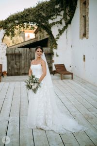 Intimate Catholic wedding villa near the Tuscany coast