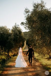 Intimate Catholic wedding villa near the Tuscany coast