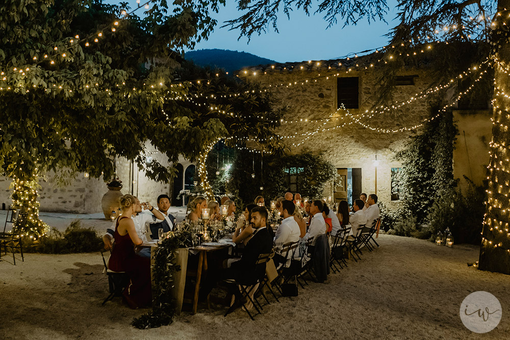 Boho blessing in Umbria Italy white and green details