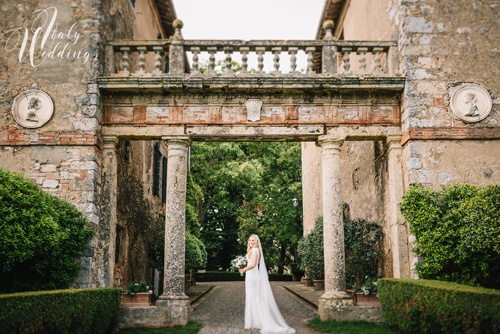 Wedding ceremony Stomennano Monteriggioni in Tuscany