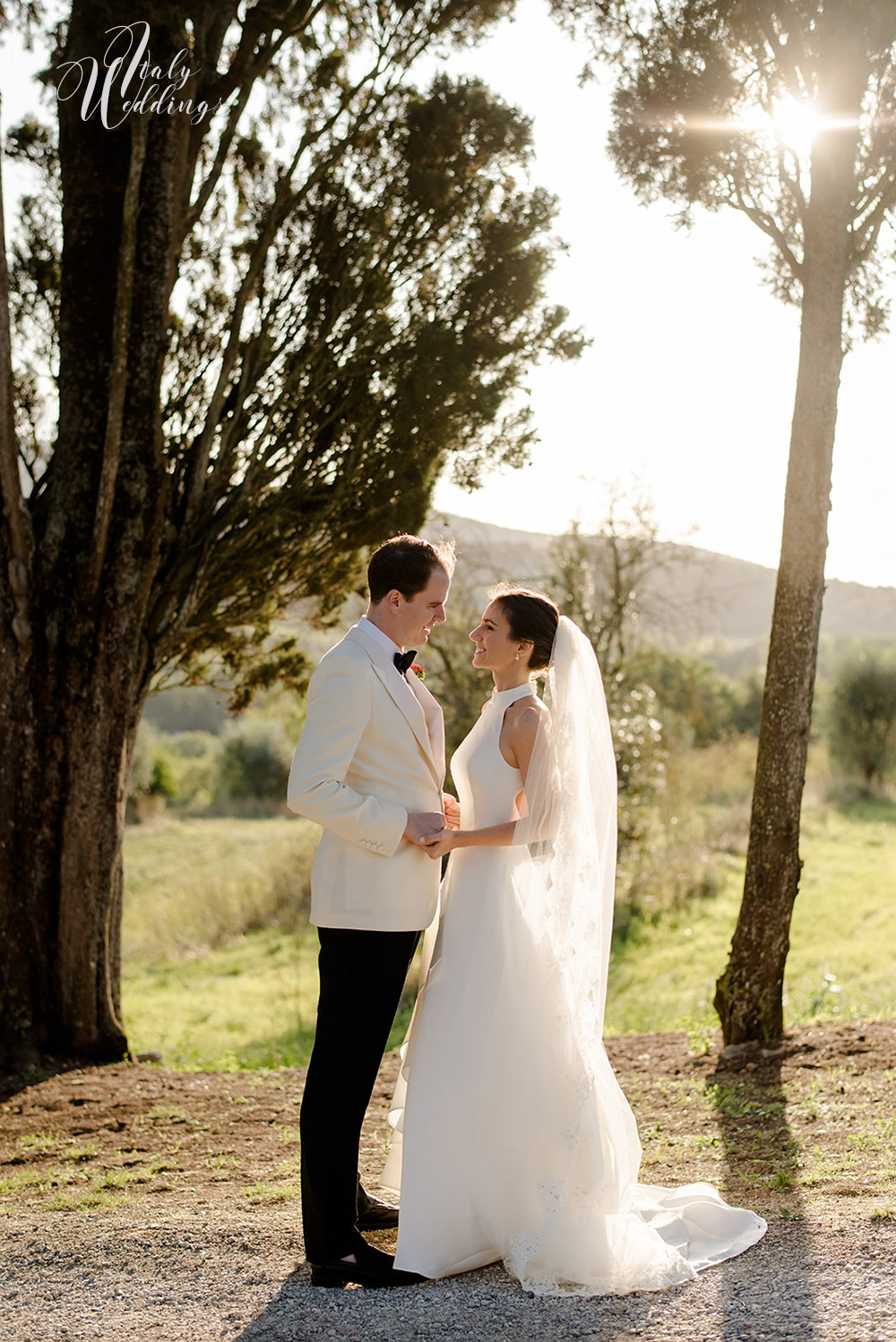 Catholic wedding in Tuscany and reception at Borgo Stomennano