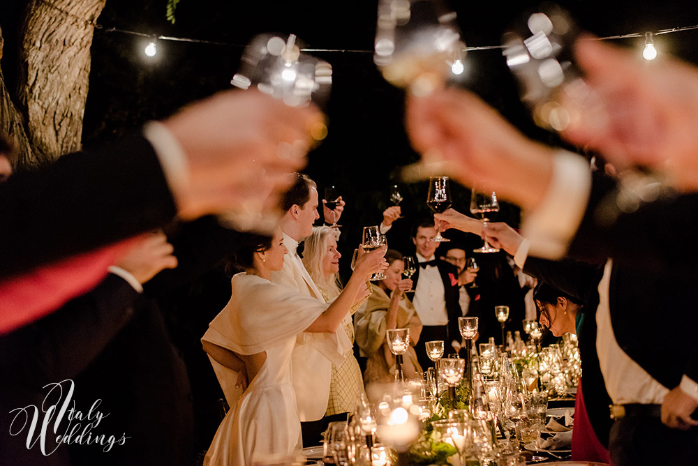 Catholic wedding in Tuscany and reception at Borgo Stomennano