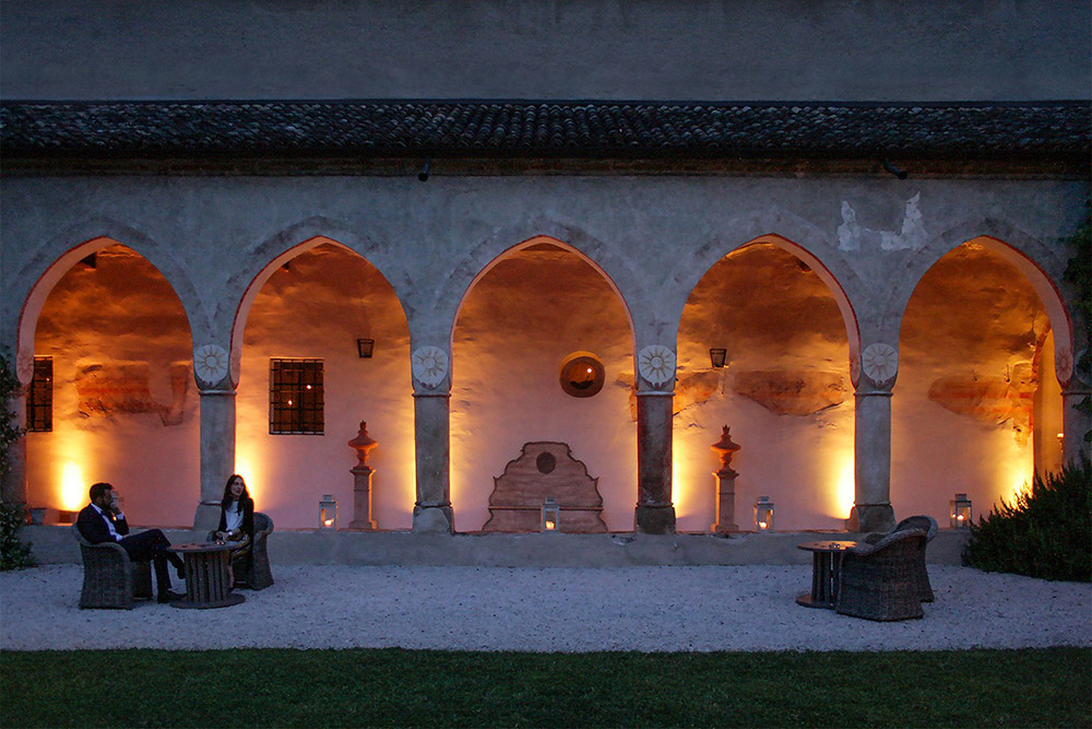 Convent wedding venue Garda loggia