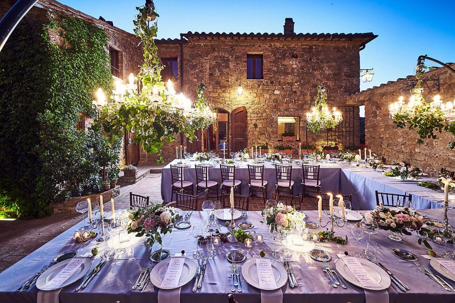 Small villa in Val D'Orcia Tuscany for wedding meal