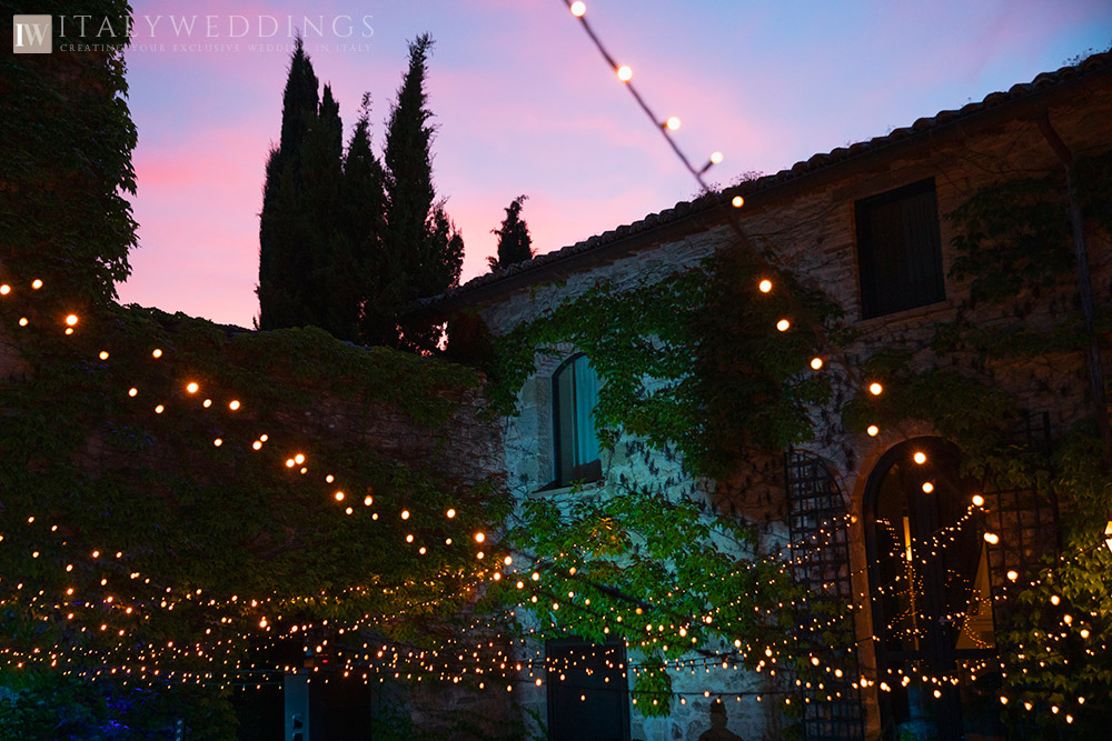A blessing in Umbria private villa ceremony lights