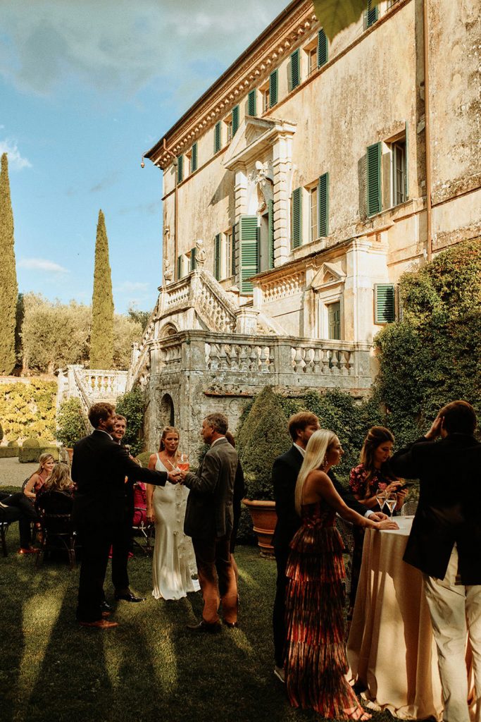 wedding Villa Cetinale Tuscany cocktails