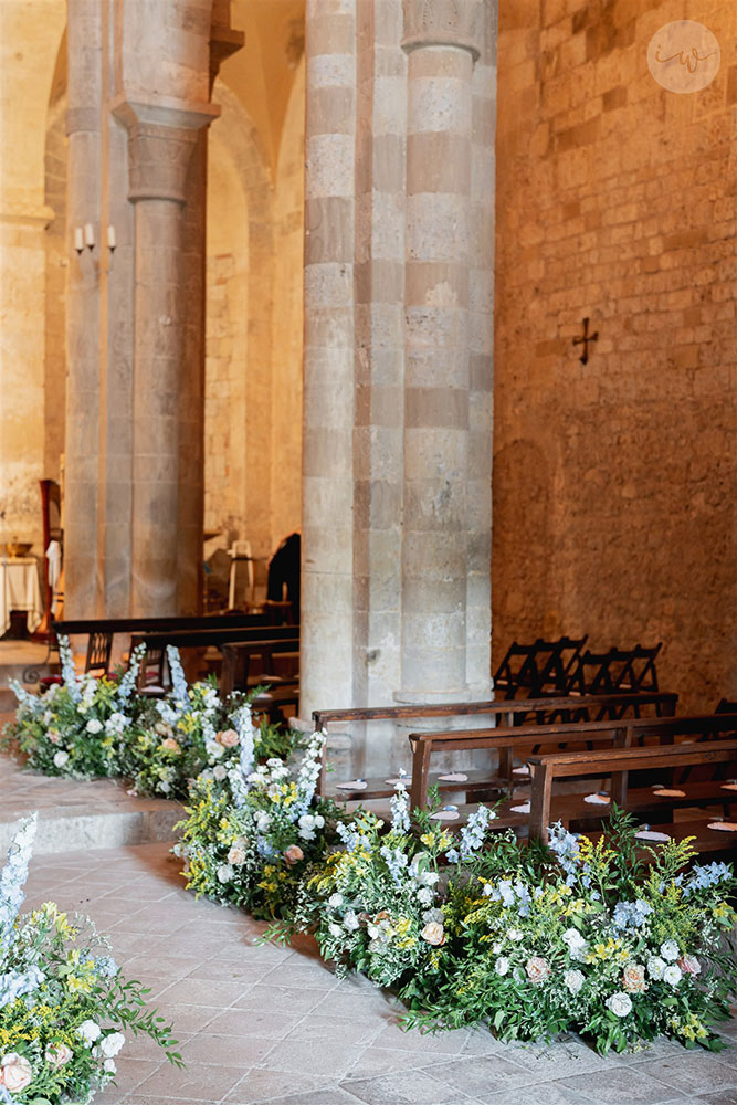 Villa Cetinale Catholic wedding church