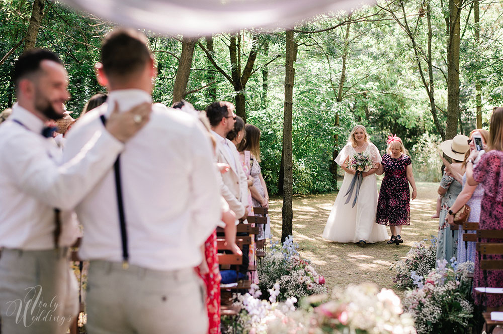 Convento Annunciata lakeside wedding Italy bride