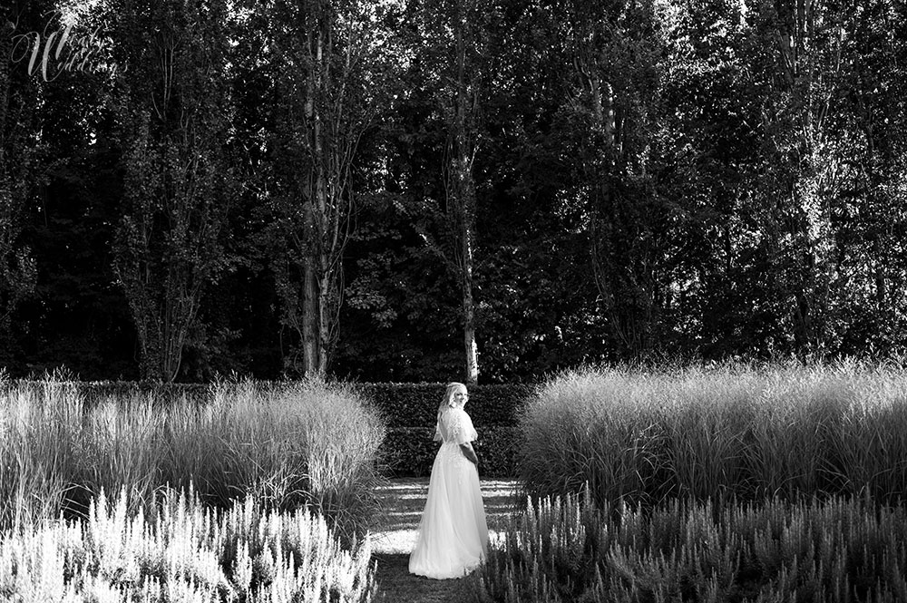 Convento Annunciata lakeside wedding Italy bride