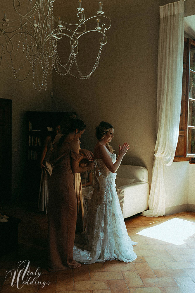 Villa Ulignano Jewish blessing bridal preparation