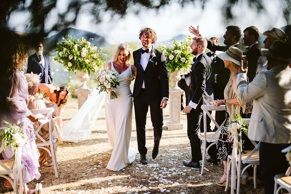 Villa Ulignano relaxed fun friendly wedding