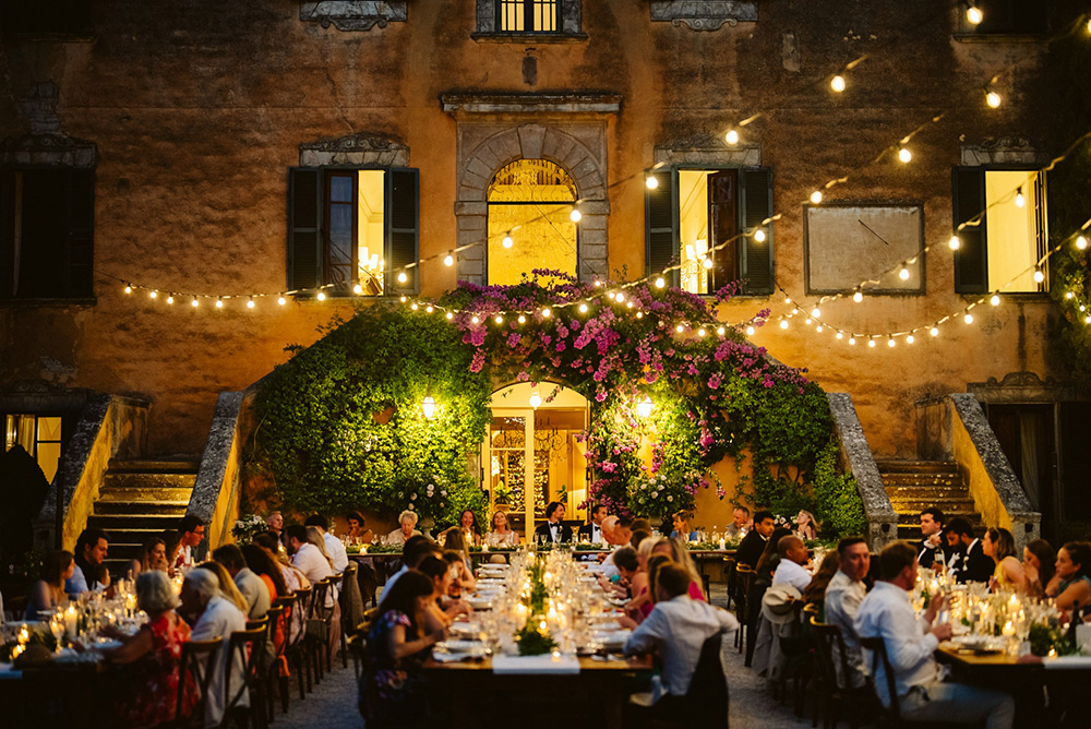 Villa Ulignano relaxed fun friendly wedding