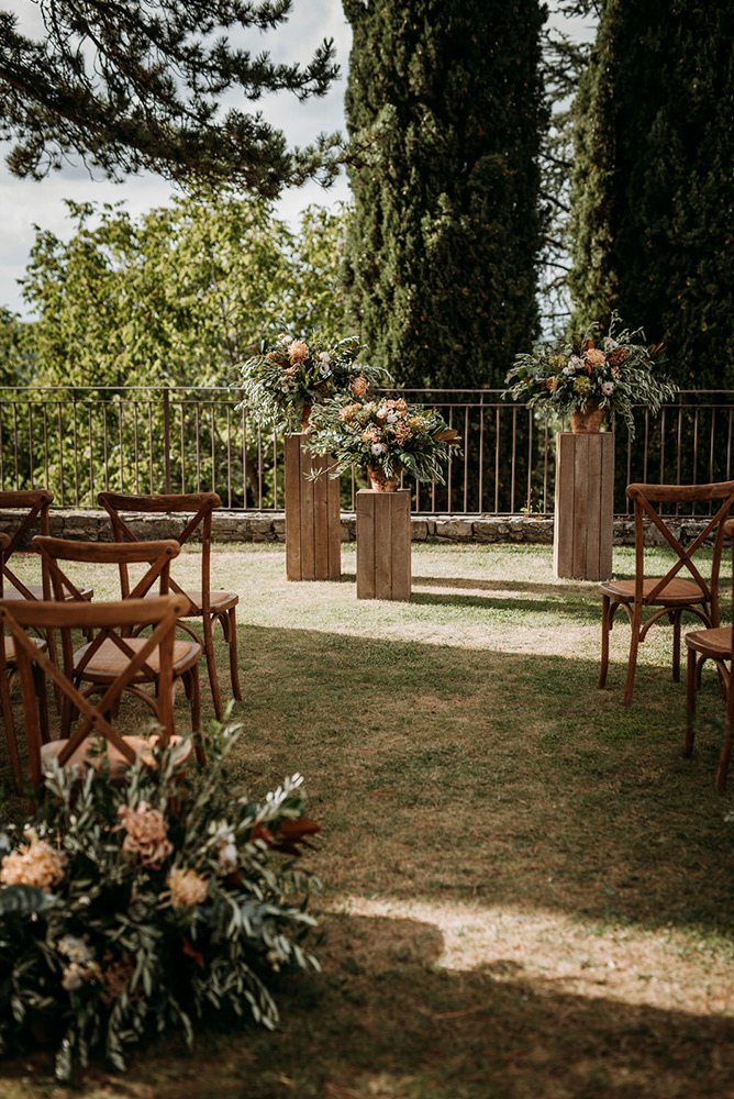 symbolic villa blessing in Chianti, Tuscany