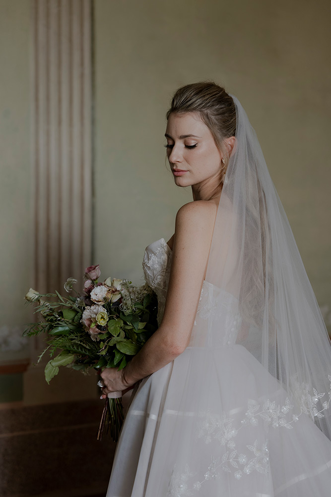 formal Black Tie wedding at Borgo Stomennano Tuscany