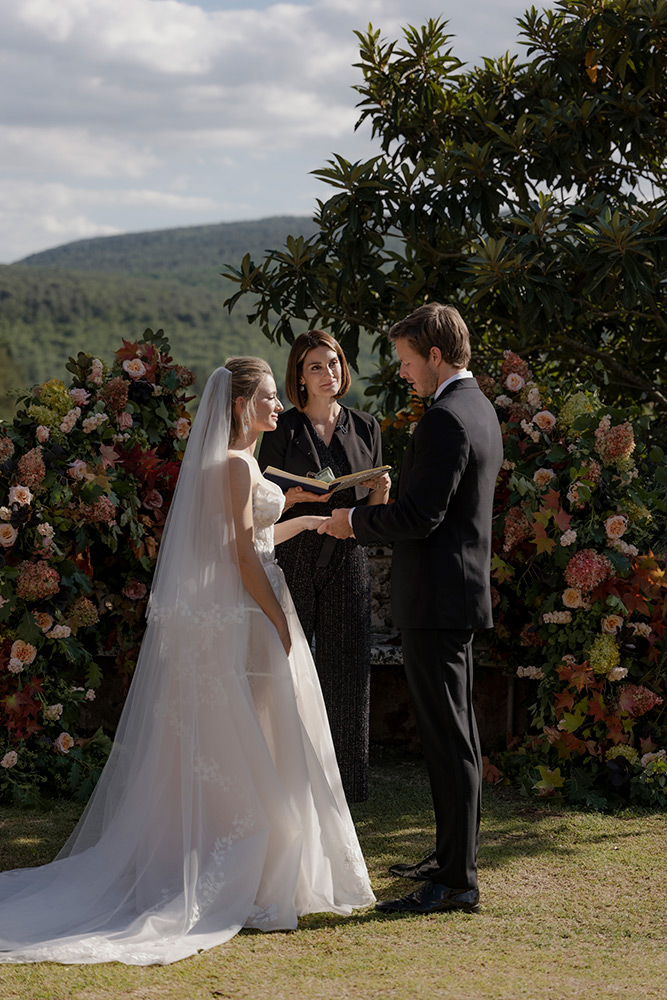 formal Black Tie wedding at Borgo Stomennano Tuscany