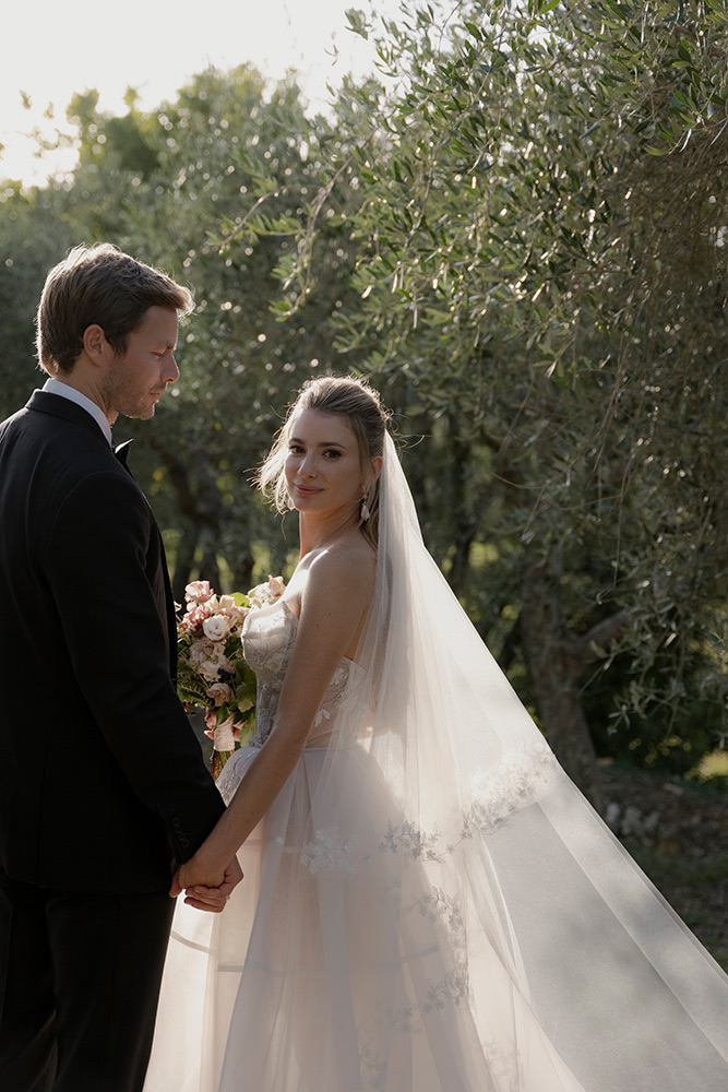 formal Black Tie wedding at Borgo Stomennano Tuscany