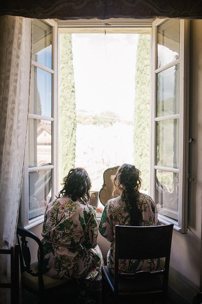 Villa Cetinale wedding blessing in Spring