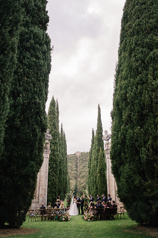 Villa Cetinale wedding blessing in Spring