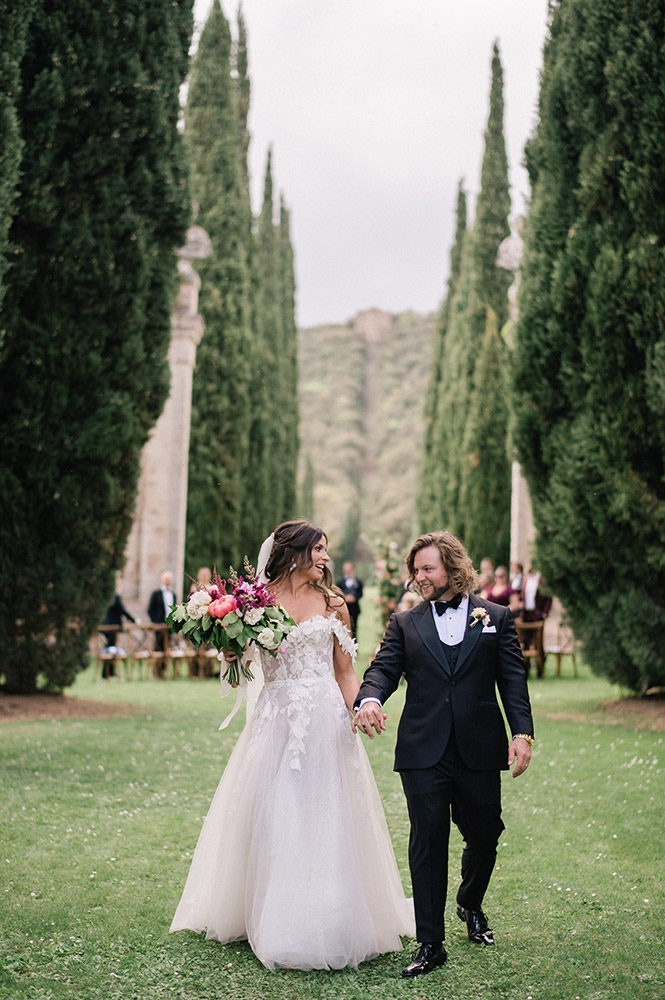 Villa Cetinale wedding blessing in Spring